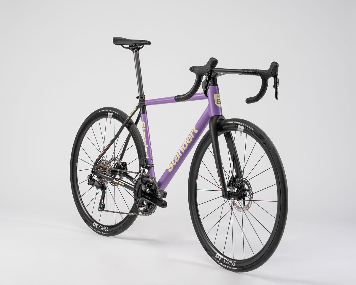 Demo | Kreissäge | Dope Grape | Shimano 105 Di2 | DT Swiss A1800 54