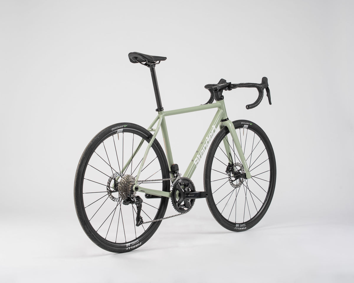Demo | Pfadfinder | Shimano 105 Di2 | DT Swiss P1800 | Sage Salida 52