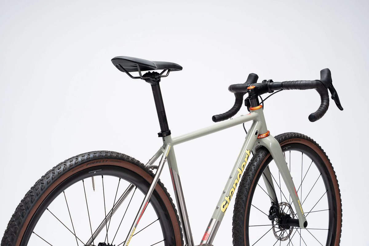 Demo | Erdgeschoss Ka-Pow! Khaki | SRAM Force AXS XPLR | 50