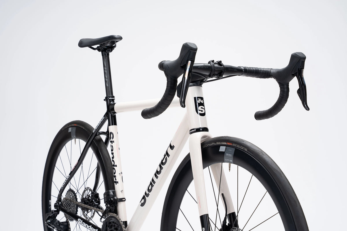 Demo | Kreissäge Yang White | SRAM Force AXS D2 | 54