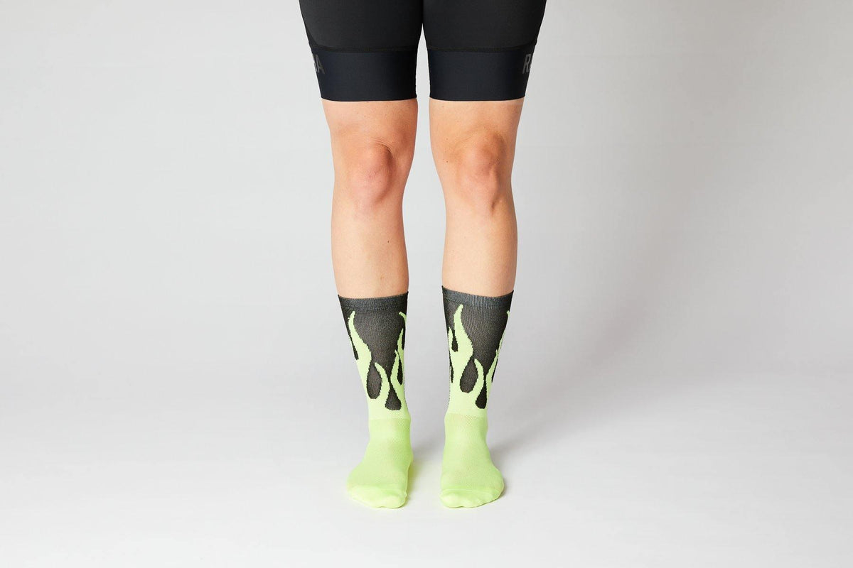 FINGERSCROSSED SOCKS | #11_08 FLAMES - BLACK / NEON - Standert Bicycles