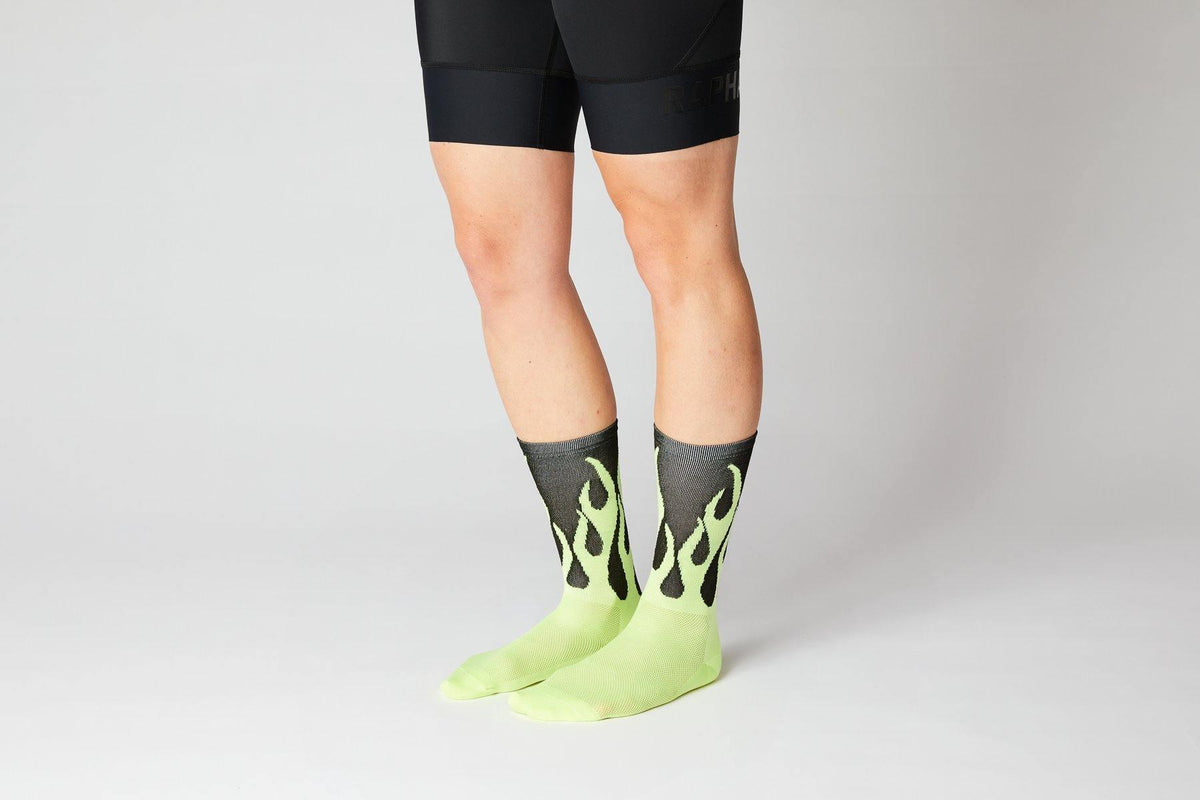 FINGERSCROSSED SOCKS | #11_08 FLAMES - BLACK / NEON - Standert Bicycles