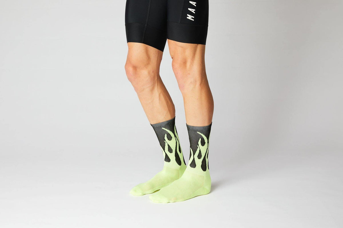 FINGERSCROSSED SOCKS | #11_08 FLAMES - BLACK / NEON - Standert Bicycles