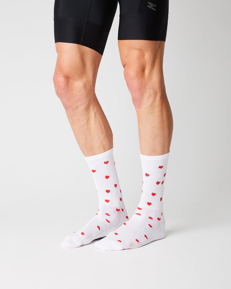 FINGERSCROSSED SOCKS | Summer 23 | #15_03 HEARTS - WHITE - Standert Bicycles