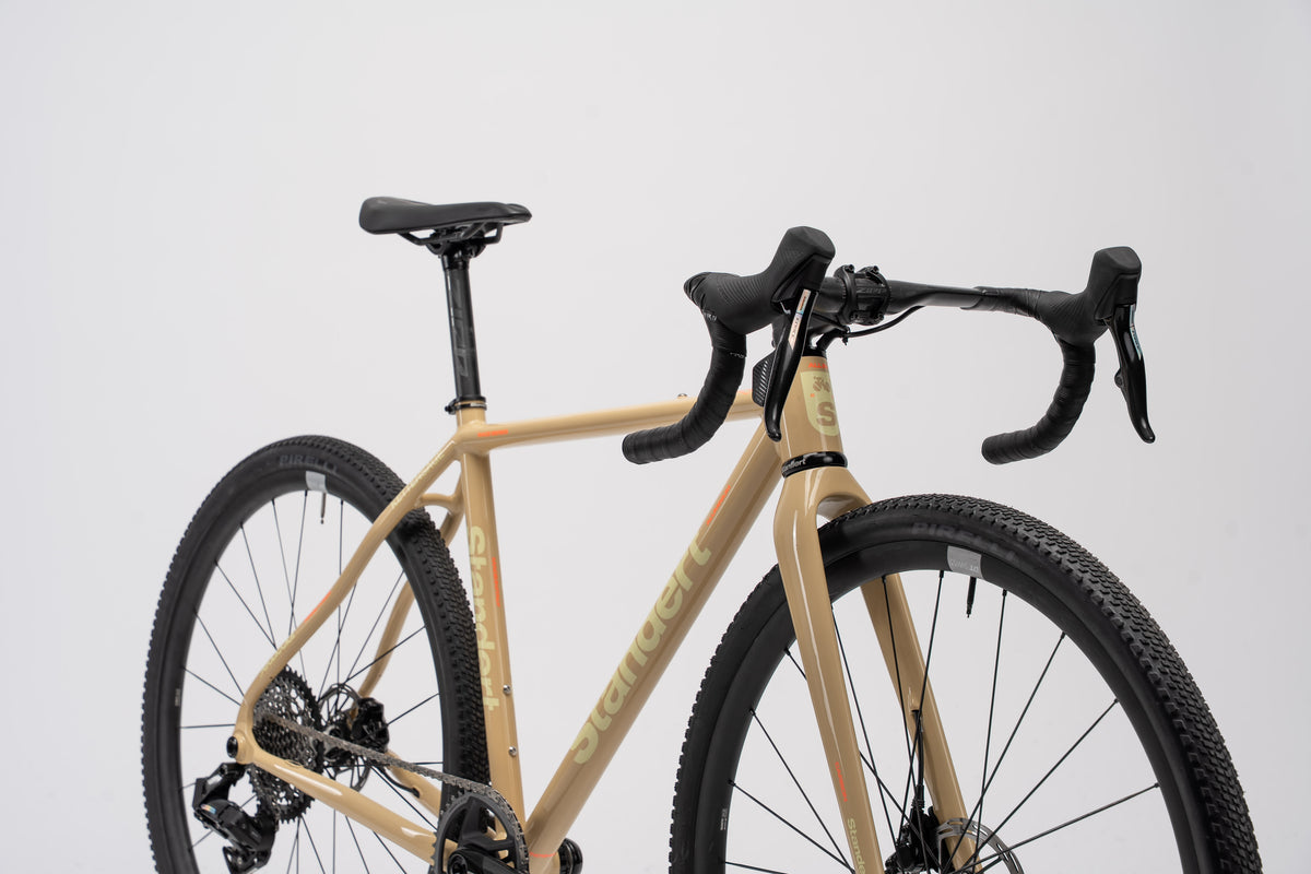 Demo | Kettensäge Give 'Em Hell Caramel | SRAM Force AXS XPLR | 48