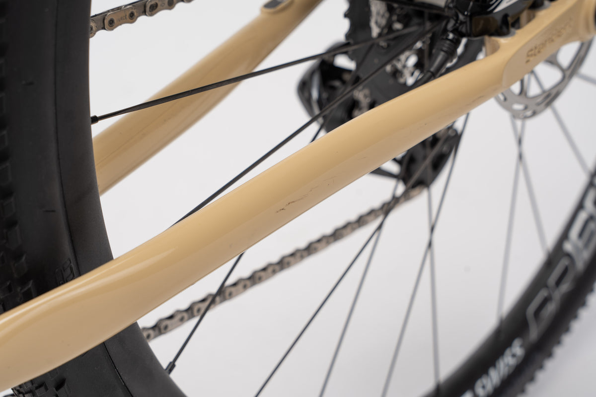 Demo | Kettensäge Give 'Em Hell Caramel | SRAM Force AXS XPLR | 48