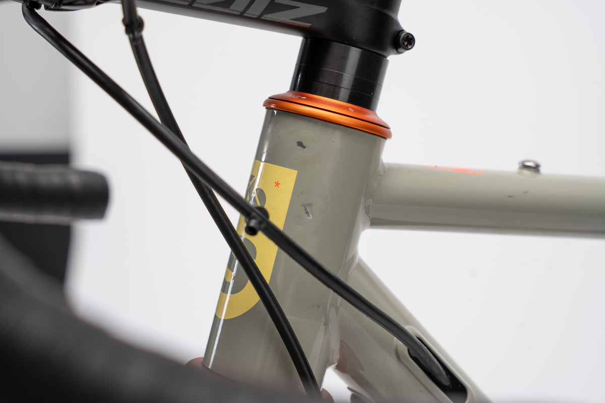Demo | Erdgeschoss MY23 Ka-Pow! Khaki | SRAM Force/Eagle AXS Mullet | 50