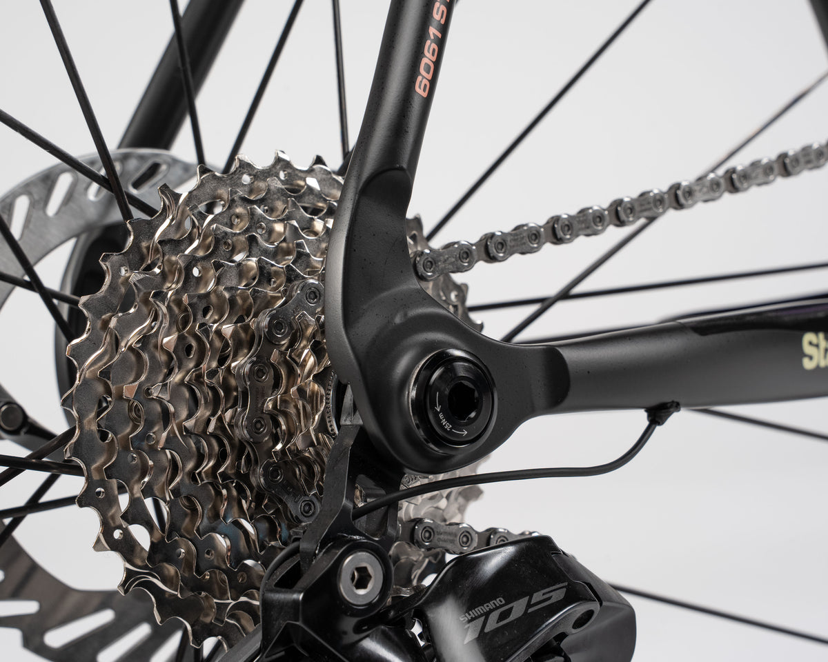 Demo | Kreissäge | Dope Grape | Shimano 105 Di2 | DT Swiss A1800 54