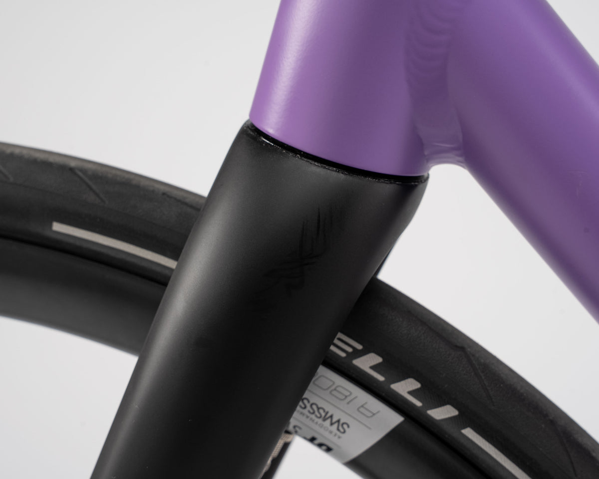 Demo | Kreissäge | Dope Grape | Shimano 105 Di2 | DT Swiss A1800 54