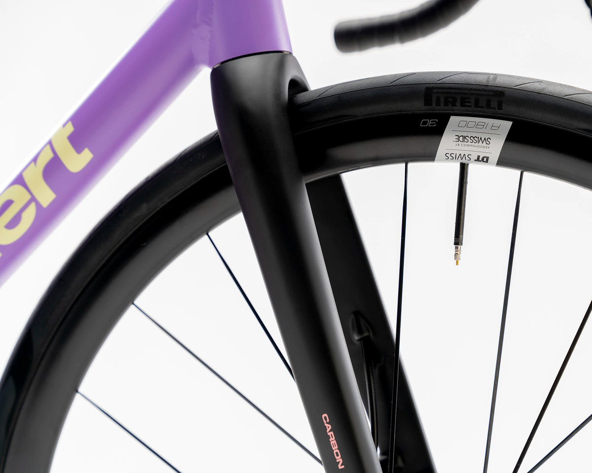 Kreissäge | Dope Grape | Shimano 105 Di2 | DT Swiss A1800
