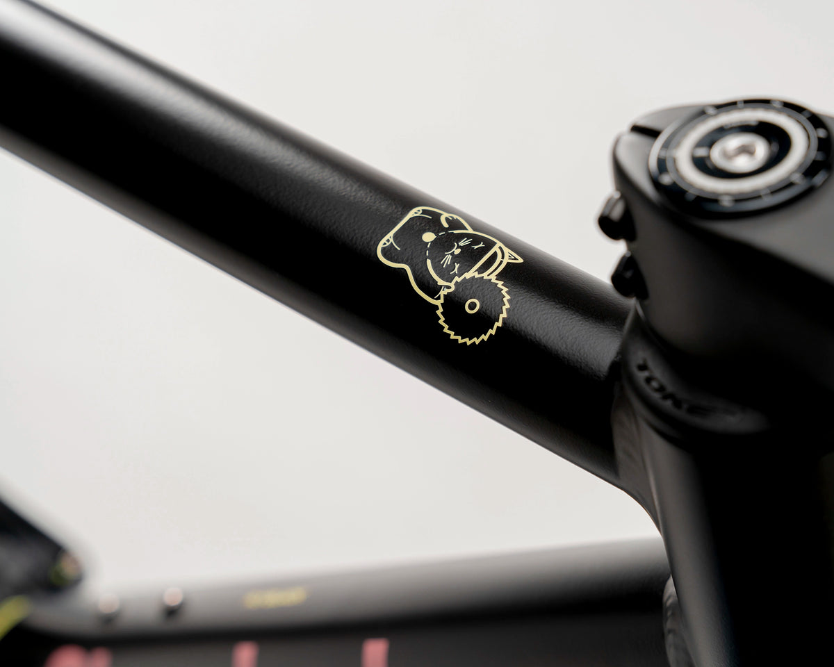 Kreissäge | Fly Black | Shimano 105 Di2 | DT Swiss A1800
