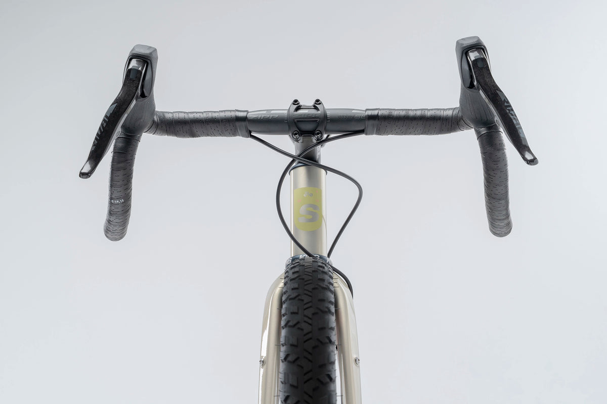 Erdgeschoss | Golden Brown | SRAM Rival AXS XPLR