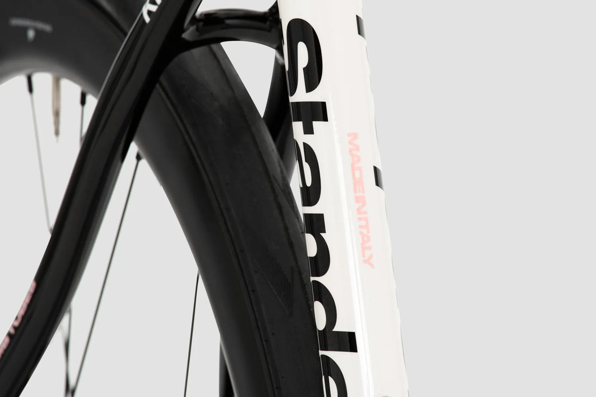 Demo | Kreissäge Yang White | SRAM Force D1 w/ Powermeter | 54