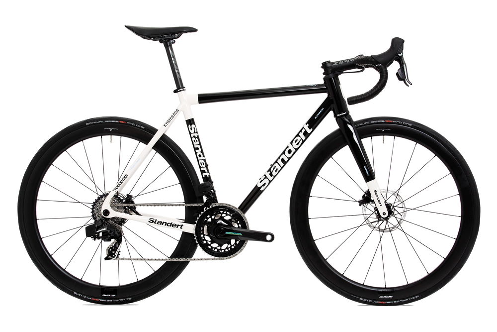 Kreissäge Yin Black Aluminium Road Bike with Sram Force and Scope S4 Wheels