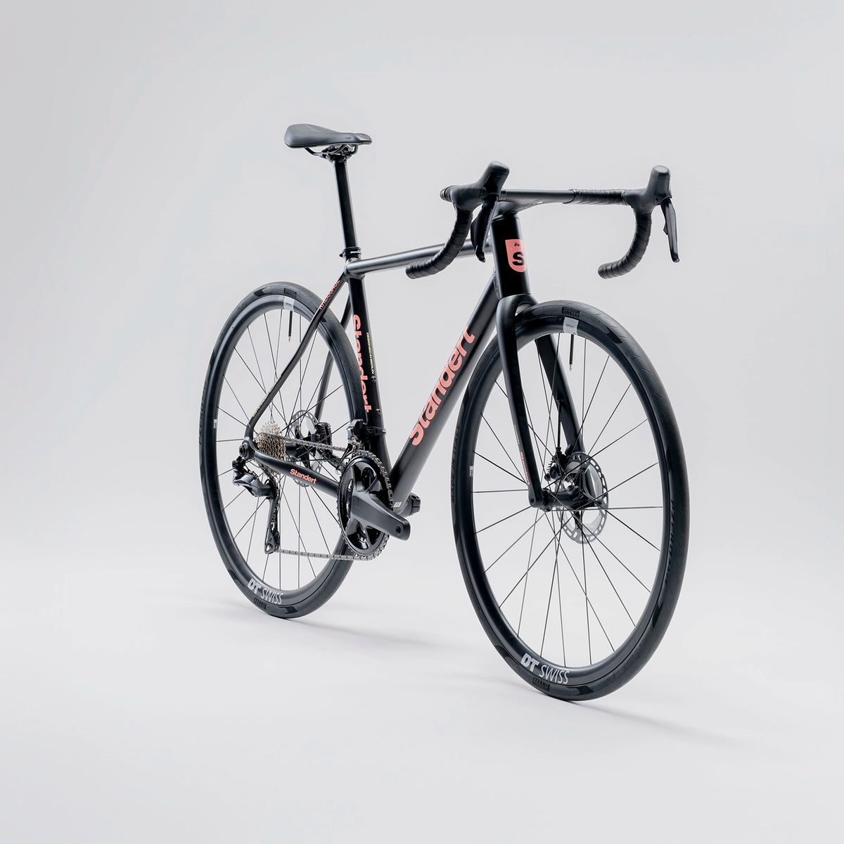 fitnessbike ultegra Kreissäge | Fly Black | Shimano Di2 | Standert Road Bikes Category:E Bike City_Mittelmotor E-Bike Fully mit 750 Color:Black/Red This prevents wasted energy