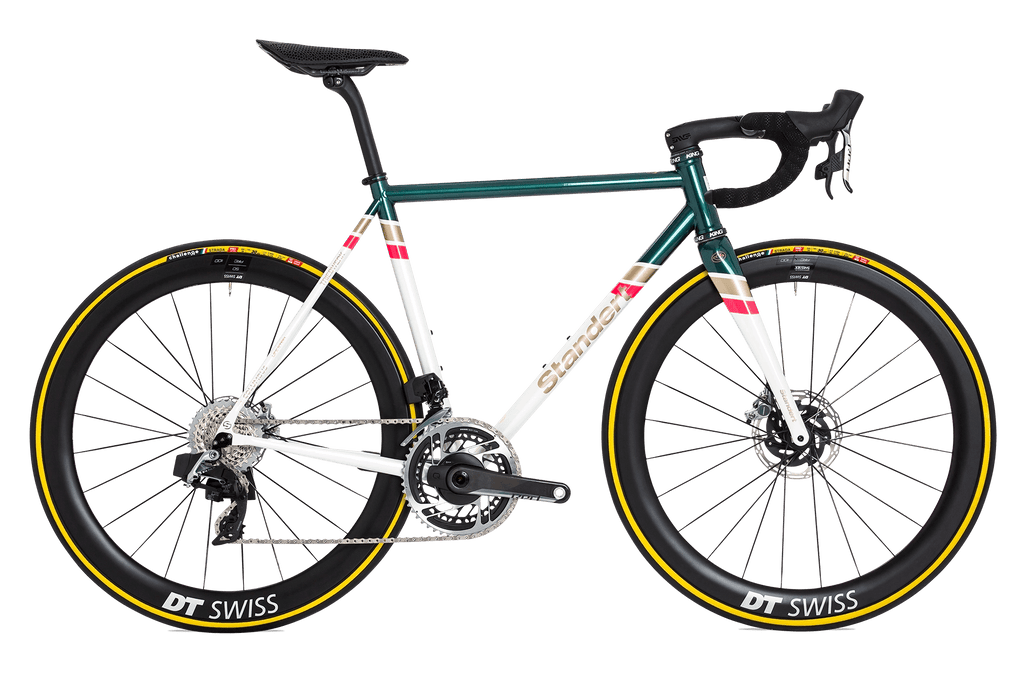Triebwerk DISC Steel Road Bike Made for Performance Standert