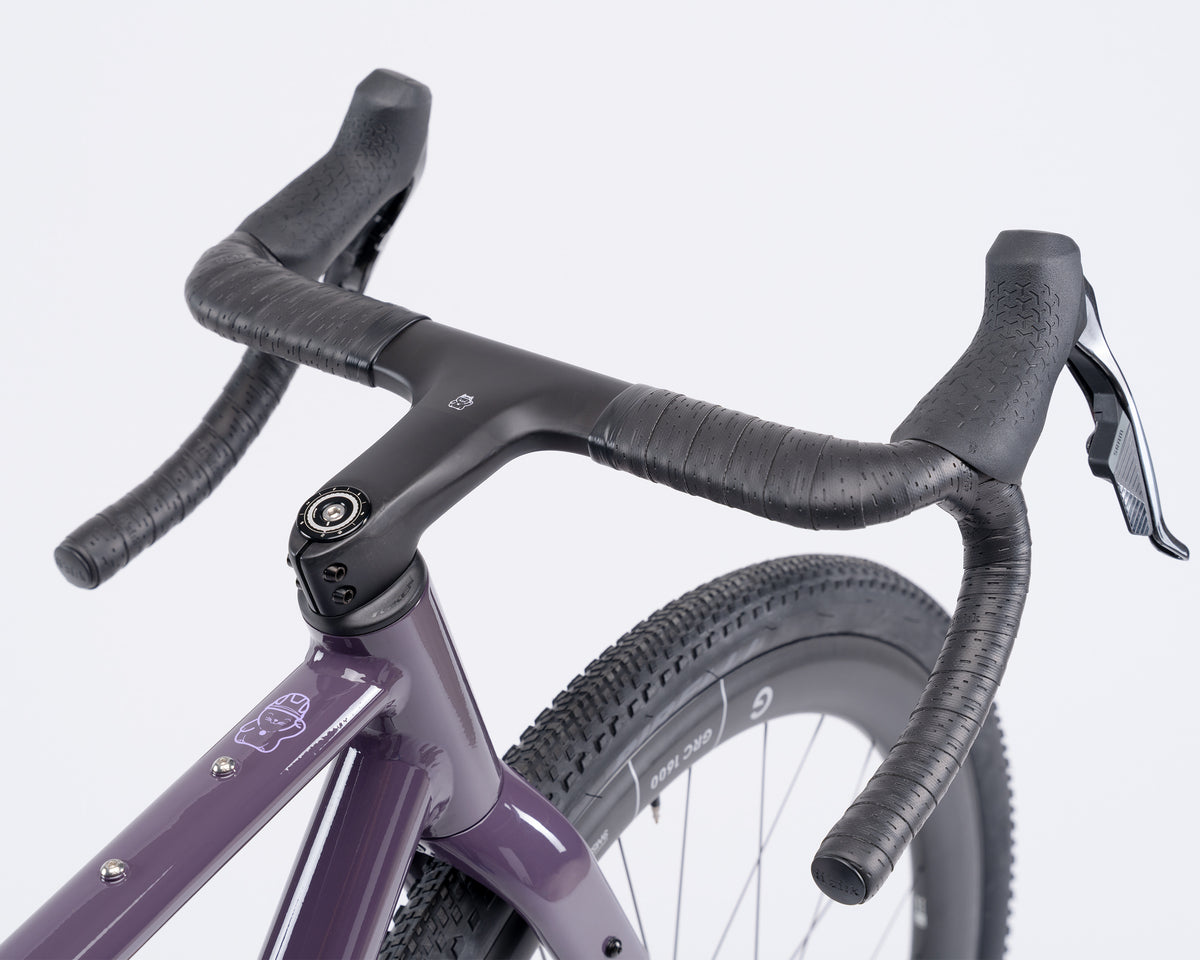 Kieswerk | SRAM Rival AXS XPLR | DT Swiss GRC 1600 | Plump Plum