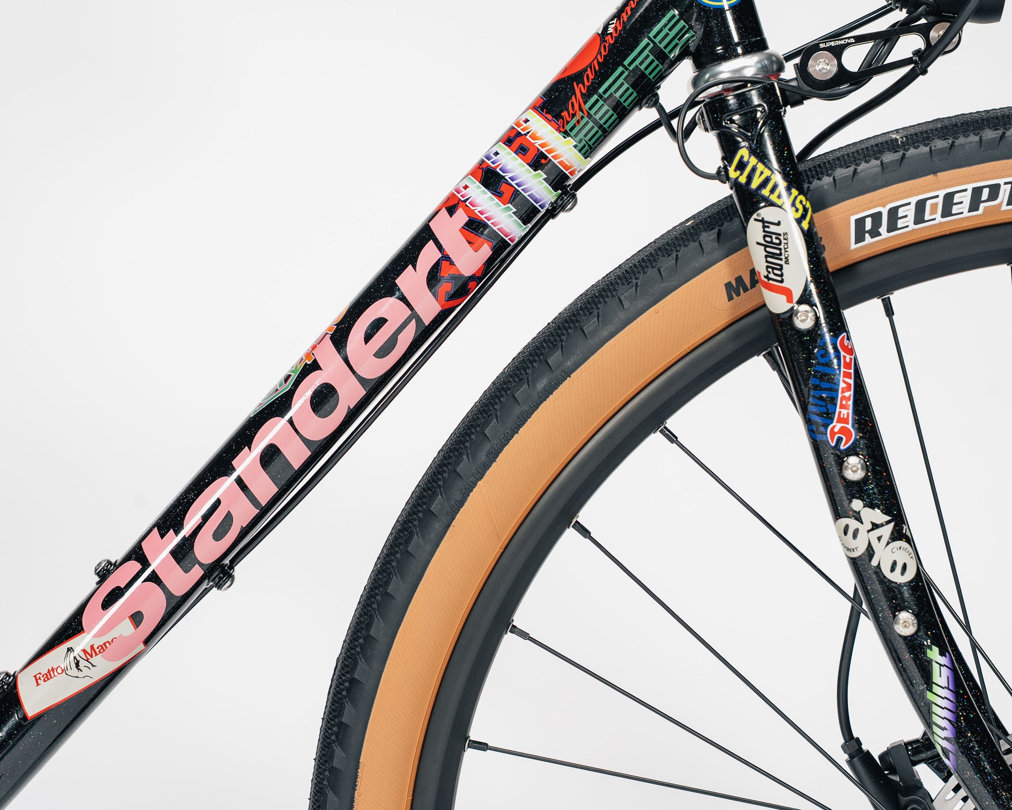 Standert x Civilist | Burgermeister*in | Sticker Bomb