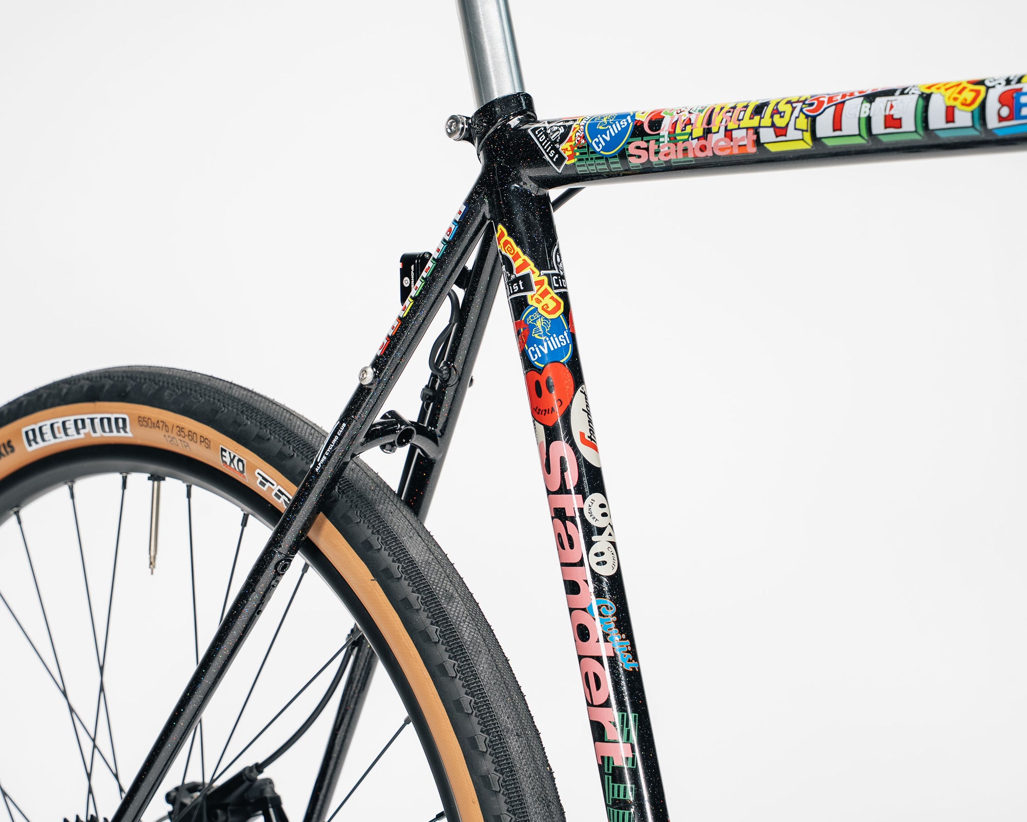Standert x Civilist | Burgermeister*in | Sticker Bomb