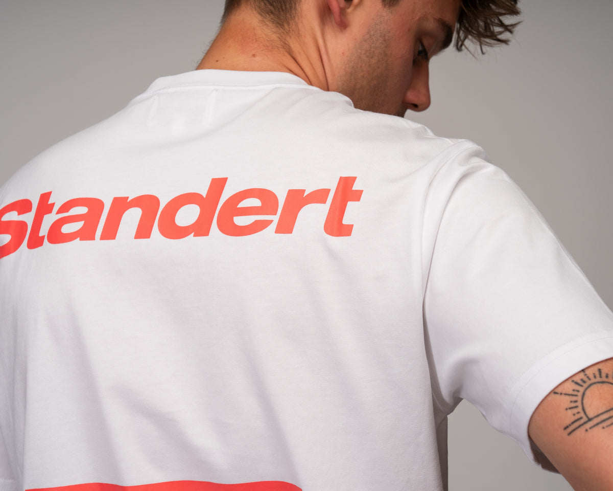 Standert T-Shirt | MY 26 | White | Performance Logo