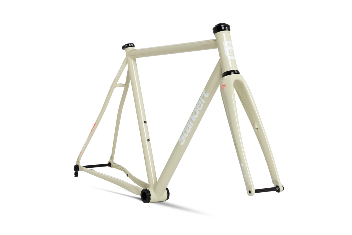 Triebwerk | Frameset | White Lotus